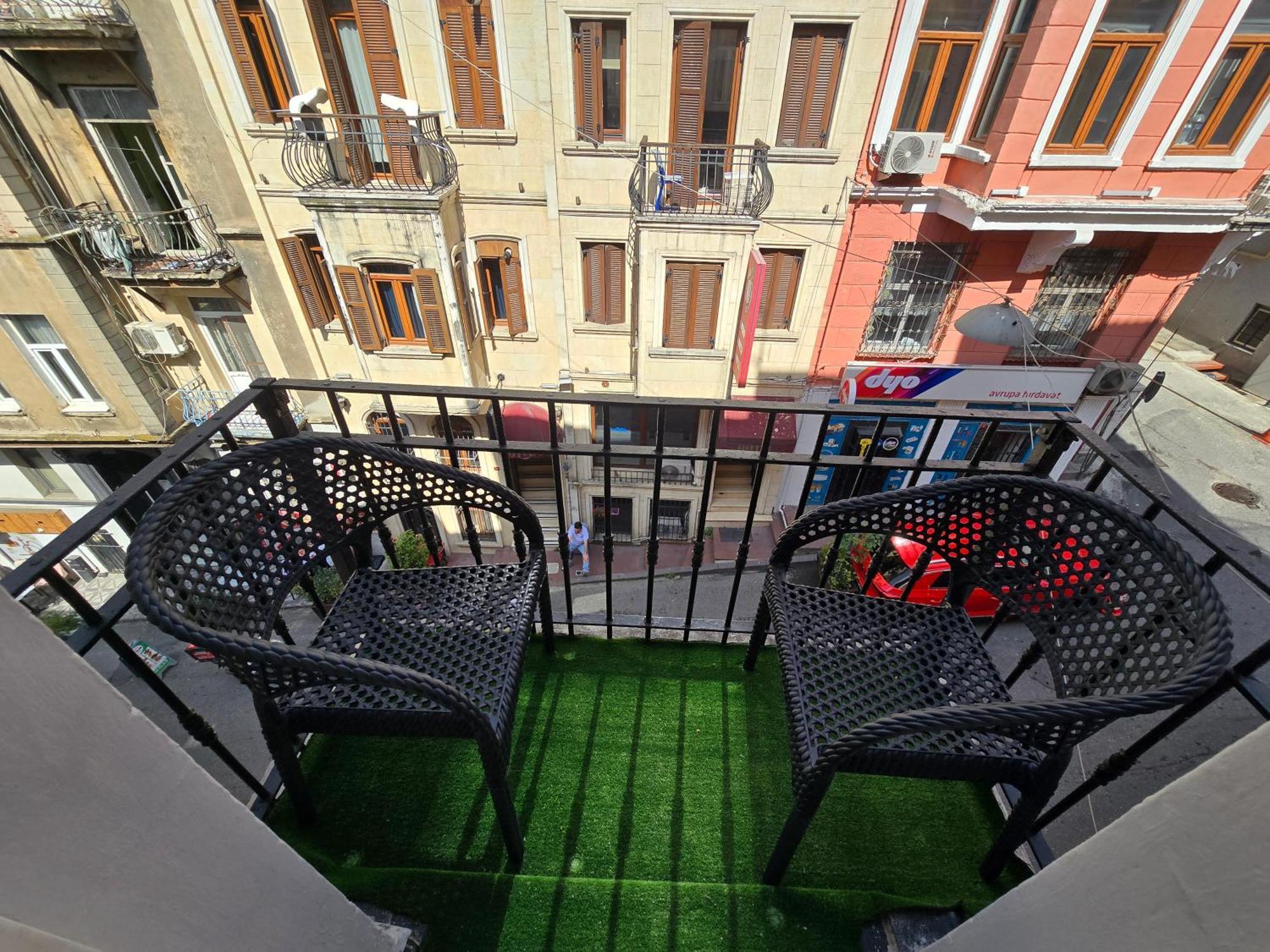 Taksim My House Butik Otel Istanbul Bagian luar foto